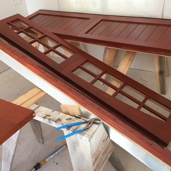 JLM Painting - Collapsed garage door, 250 lbs was barely supported on thin pieces of door jamb - Painters Near Me - Petaluma, California JLM Painting - Collapsed garage door, 250 lbs was barely supported on thin pieces of door jamb - Painters Near Me - Petaluma, California