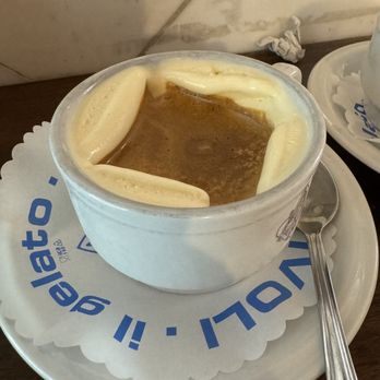 Vivoli - Ice Cream & Frozen Yogurt Near Me - Florence, FI
