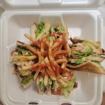 Bleto Brunch & Dinner - Club Sandwich - Breakfast & Brunch Near Me - Palenque, CHP