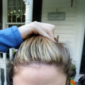 Highlights Studio - The top of my head was super light while the rest was dark and splotchy - Hair Stylists Near Me - Chelmsford, Massachusetts Highlights Studio - The top of my head was super light while the rest was dark and splotchy - Hair Stylists Near Me - Chelmsford, Massachusetts