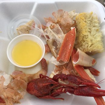 C and M Crawfish - Remnants of my Snow Crab and Shrimp plate. - Cajun/Creole Near Me - Vidalia, Louisiana