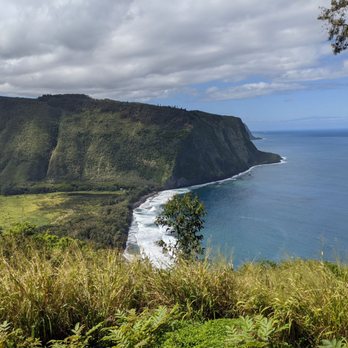 Waipi’o Valley Lookout - Hiking Near Me - Honokaa, Hawaii Waipi’o Valley Lookout - Hiking Near Me - Honokaa, Hawaii