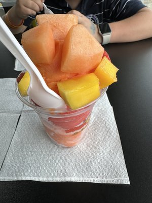 Magnolia's Ice Cream & More by null