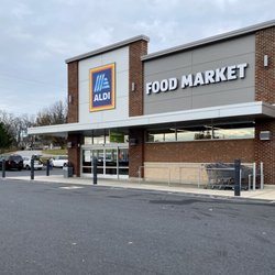 ALDI - Exterior