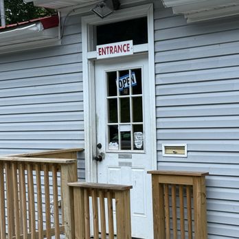 Bowlesboyz BBQ Up The Creek - Front door - Barbeque Near Me - Charleston, West Virginia Bowlesboyz BBQ Up The Creek - Front door - Barbeque Near Me - Charleston, West Virginia