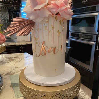 T'antay Miami Cakes - Custom Cakes Near Me T'antay Miami Cakes - Custom Cakes Near Me