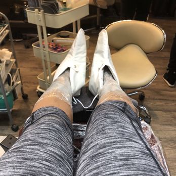 H2O Nail Bar & Spa - Day Spas Near Me - Philadelphia, Pennsylvania H2O Nail Bar & Spa - Day Spas Near Me - Philadelphia, Pennsylvania