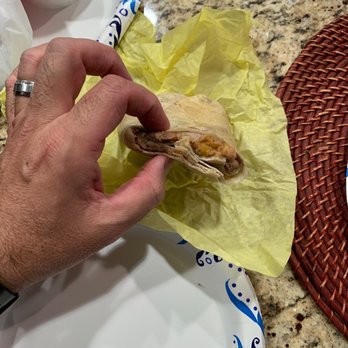 El Ranchito Taco Shop - Don't expect more content if you order a bean and cheese burrito (you can combine 4 of these into one at Alberto's) - Mexican Near Me - Temecula, California