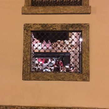 Domenica - Window View - Pizza Near Me - Rio de Janeiro, RJ