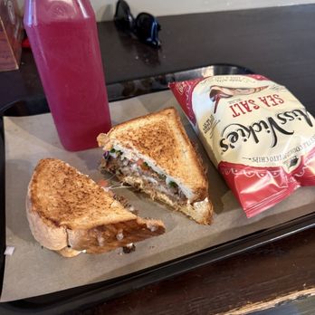 GCDC Grilled Cheese Bar - Greek Gyro Burger Blueberry Mint Limeade - American Near Me - Washington, DC, District of Columbia