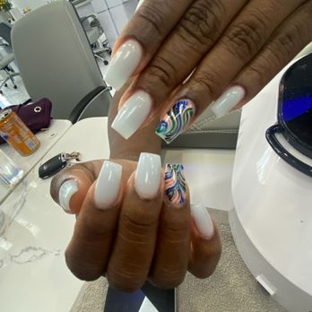 Lucy's nail spa - Nail Technicians Near Me - Eastpointe, Michigan