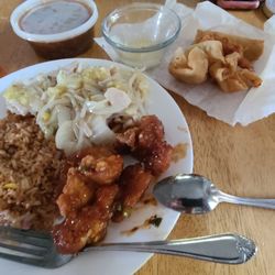 Changs Chopstix - Sharing a couple dinner combos