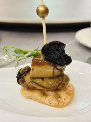 YAO Modern Cantonese Cuisine 富瑤 by null