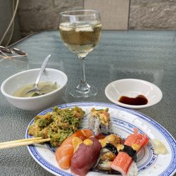 New Taipei - Seafood salad, Spicy Tuna Roll ect