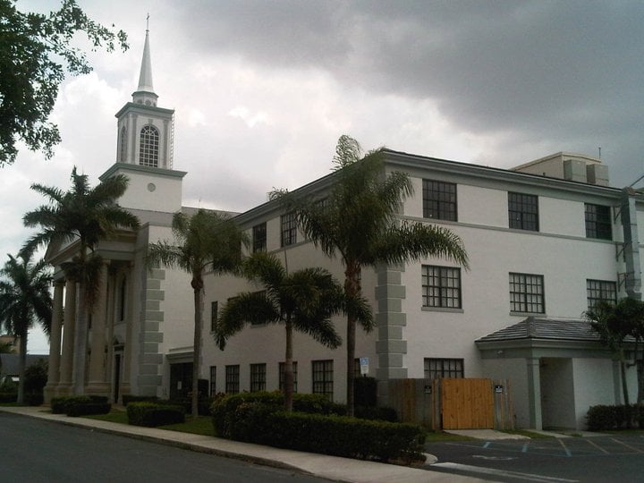 Slide of KLR Roofing