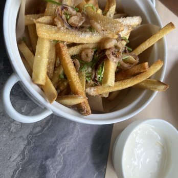 Pizzulu BGC - Truffle fries - Italian Near Me - Taguig, NCR