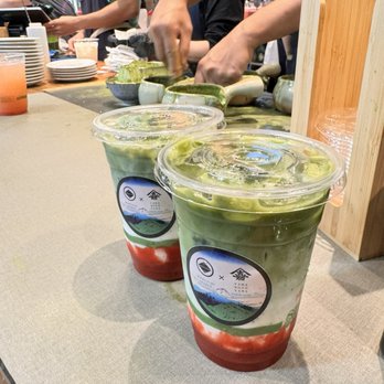 Maruichi Select - Strawberry matcha's - Tea Rooms Near Me - Brookline, Massachusetts