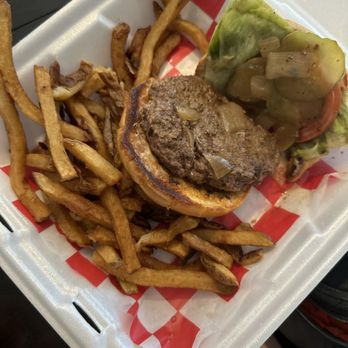 The Tipsy Oak - Dry burger and grease fries - Gastropubs Near Me - Arlington, Texas The Tipsy Oak - Dry burger and grease fries - Gastropubs Near Me - Arlington, Texas