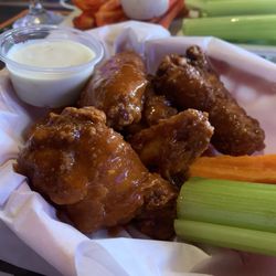Pepi's Sports Bar and Grill - Buffalo Wings