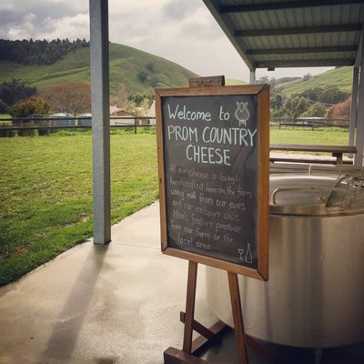 Prom Country Cheese by null