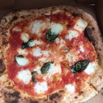 Fiamme Pizza - Margarita pizza, authentic and delicious. - Pizza Near Me - Tucson, Arizona Fiamme Pizza - Margarita pizza, authentic and delicious. - Pizza Near Me - Tucson, Arizona