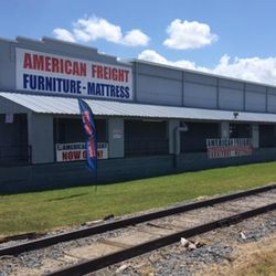 American Freight: Furniture and Mattress