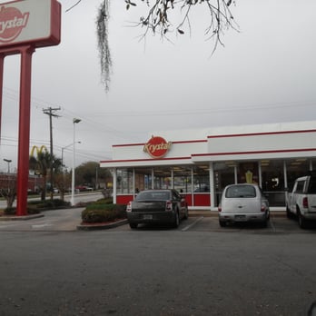Krystal - the front of a krystal store - Fast Food Near Me - Lakeland, Florida