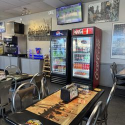 Larry's Giant Subs