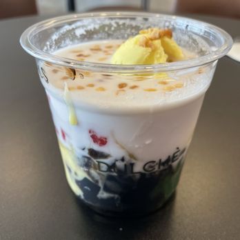 Dulche - House Special Che (TikTok: @justandyvu) - Desserts Near Me - Garden Grove, California Dulche - House Special Che (TikTok: @justandyvu) - Desserts Near Me - Garden Grove, California