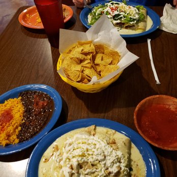 Amigos Locos - a table full of mexican food - Mexican Near Me - Damascus, Arkansas