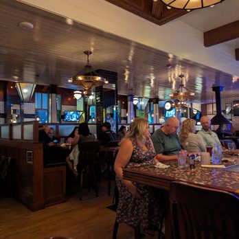 Tavern Hall - Bar area - New American Near Me - Bellevue, Washington Tavern Hall - Bar area - New American Near Me - Bellevue, Washington