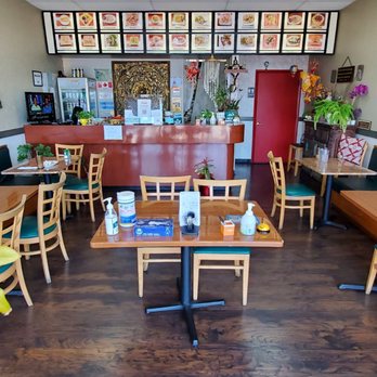 Smiley Thai To Go - Interior - Thai Near Me - Largo, Florida Smiley Thai To Go - Interior - Thai Near Me - Largo, Florida