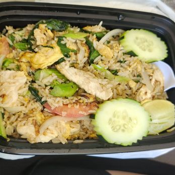 Ras Noodle - Chicken Fried Rice - Thai Near Me - Los Angeles, California Ras Noodle - Chicken Fried Rice - Thai Near Me - Los Angeles, California