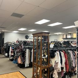 Clothes Mentor - Interior of store