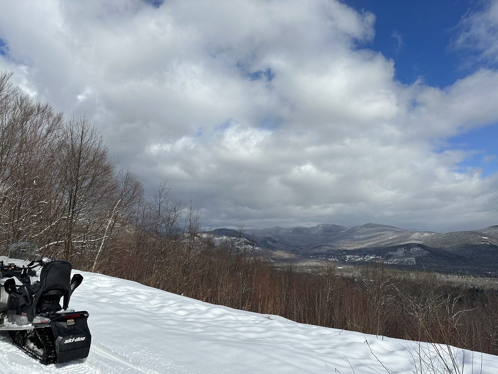 Northern Extremes Snowmobiling