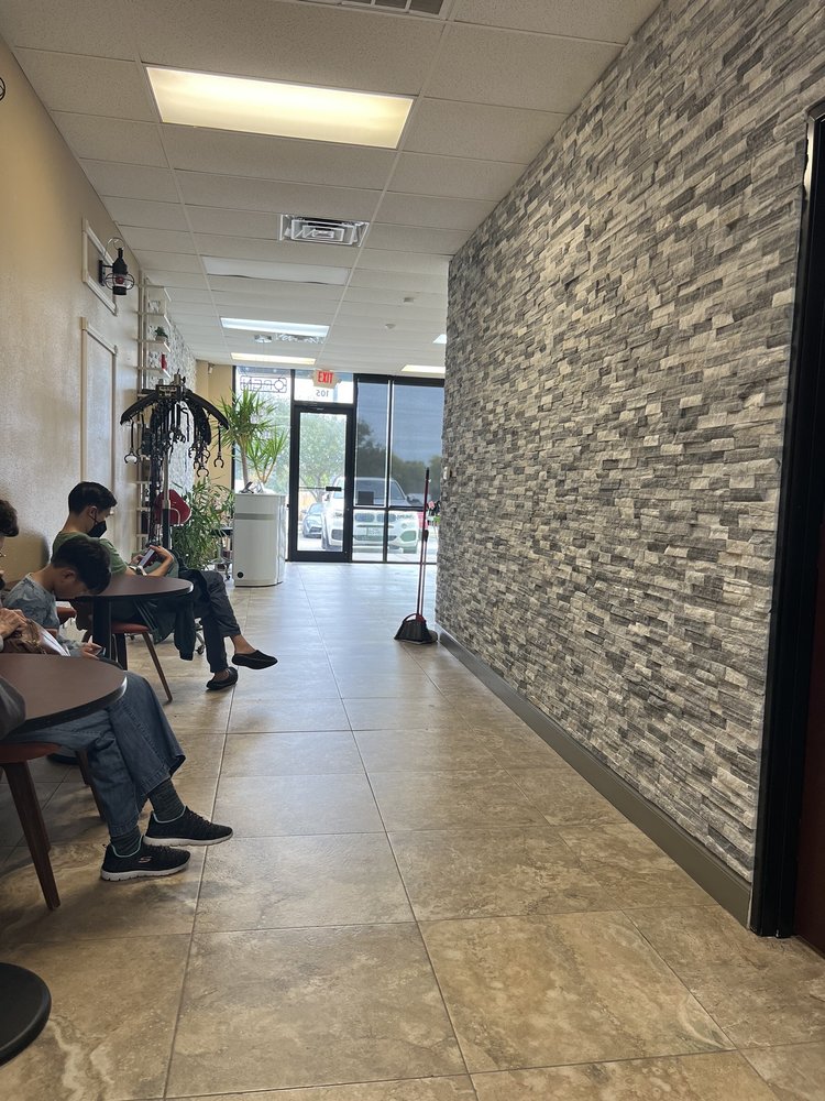 Salon Lee Image