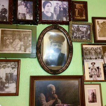 Mina Vieja - A few of the historic antique photos in one of the rooms - Breakfast & Brunch Near Me - Chihuahua, CHH Mina Vieja - A few of the historic antique photos in one of the rooms - Breakfast & Brunch Near Me - Chihuahua, CHH