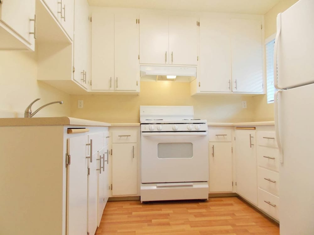 FAIRWAY APARTMENTS Updated August 2024 12 Photos 1000 Ignacio