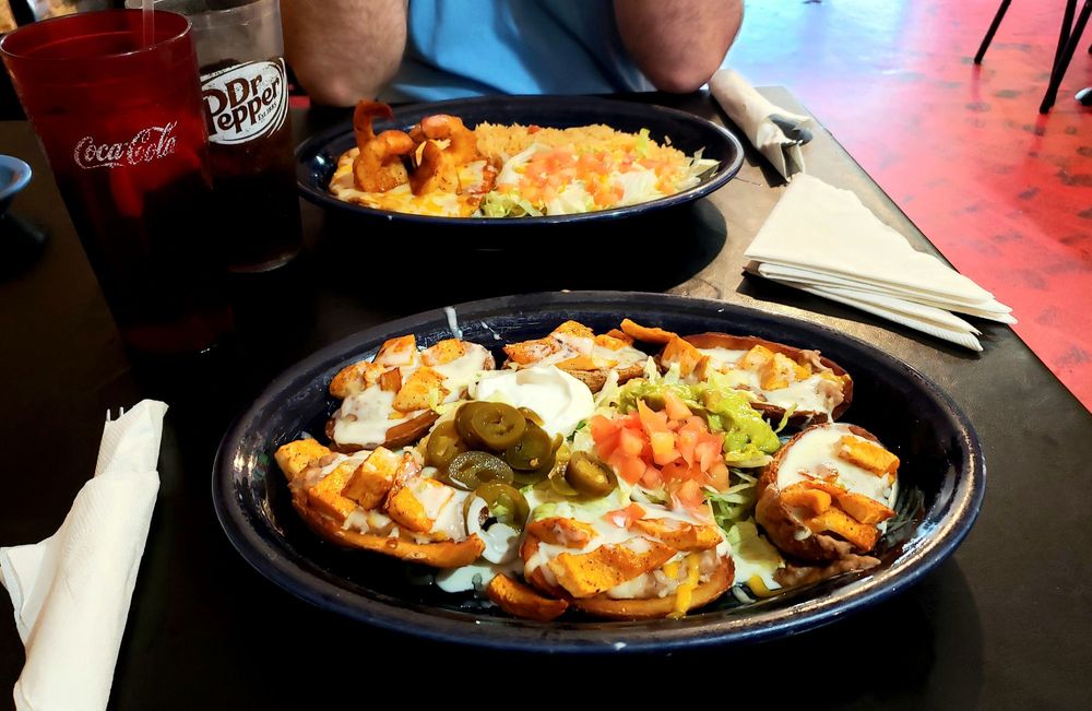 EL AGAVE Updated September 2024 1828 Lake St, Lake Providence