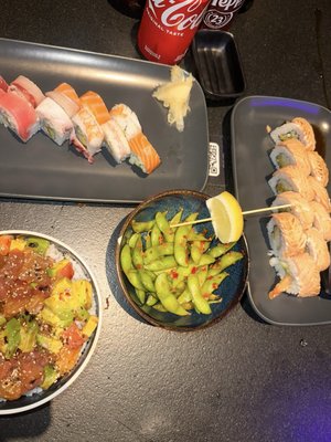 Sushi Roll by null