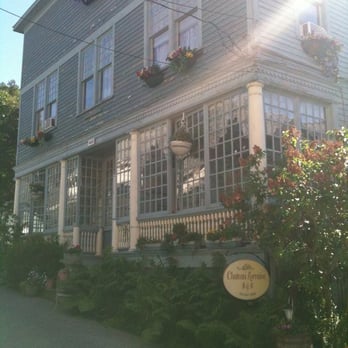 Pine Cottage Bed & Breakfast - Chateau Lorraine - Bed & Breakfast Near Me - Mackinac Island, Michigan