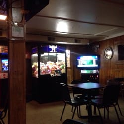 Countryside Bar & Grill - Cool games if you fancy them!