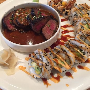 Earls Kitchen + Bar - Canadian (New) Near Me - Calgary, Alberta