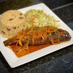 Roti Plus - Stewed Snapper, rice & beans with sautéed cabbage