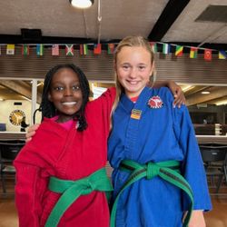 Empty Hand Combat - Kung Fu Students.  Empty Hand Combat students have fun, train hard and make new friends.