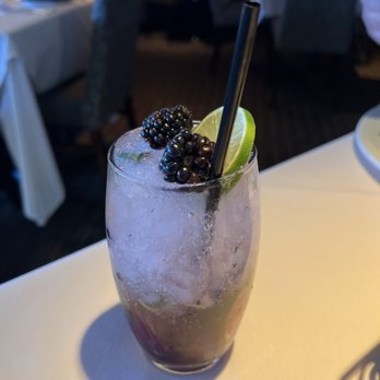 Chart House - Blackberry mojito - Seafood Near Me - Monterey, California