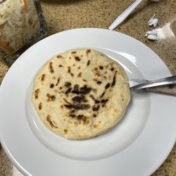 Pupuseria Reina La Bendicion - Pupusa