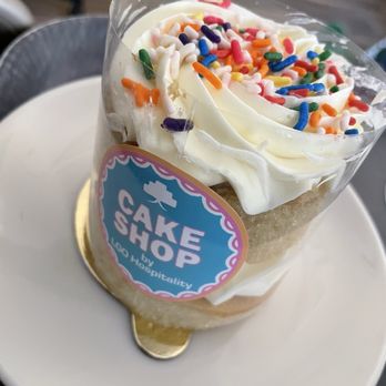 LGO Bake Shop - Bakeries Near Me - Phoenix, Arizona