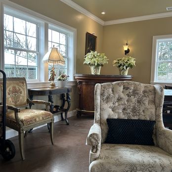 Briede Family Vineyards - Lovely view of the tasting room - Wine Tasting Room Near Me - Winchester, Virginia Briede Family Vineyards - Lovely view of the tasting room - Wine Tasting Room Near Me - Winchester, Virginia