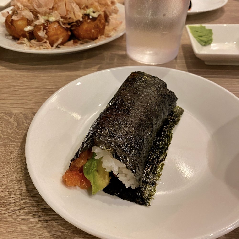 Chicago Sushi - Salmon hand roll - Japanese Near Me - Des Plaines, Illinois Chicago Sushi - Salmon hand roll - Japanese Near Me - Des Plaines, Illinois
